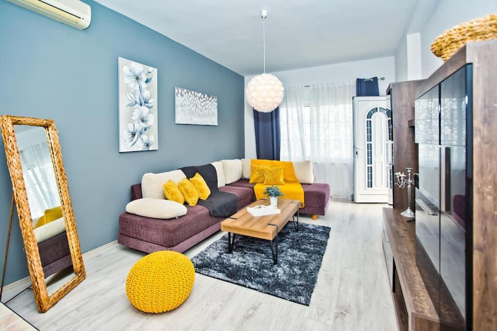 Apartman Tino With Two Sunny Terace 赫瓦尔 外观 照片