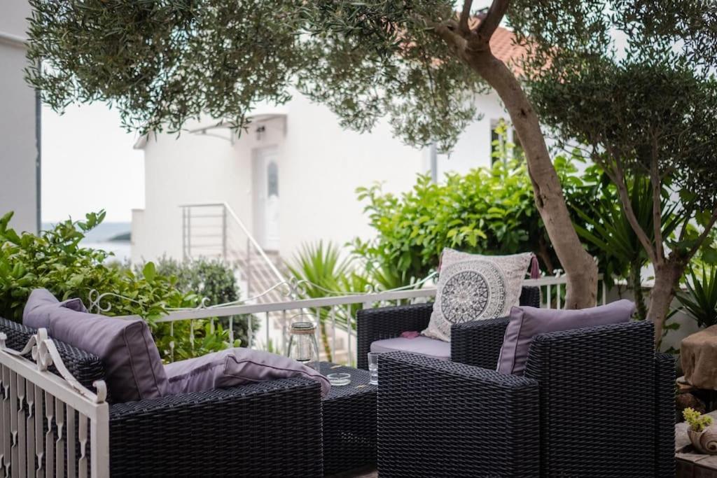 Apartman Tino With Two Sunny Terace 赫瓦尔 外观 照片